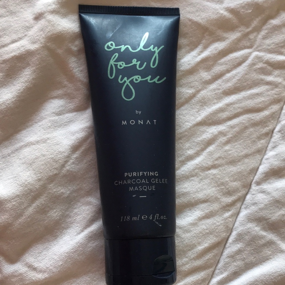 Purifying charcoal gelee masque by Monat